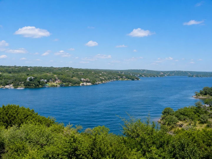 Photo 1 of 40 — 4804 Eck LN, Austin, TX 78734