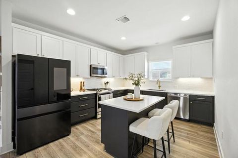 Tiny photo for 9115 Looksee LN, Austin, TX 78744 (MLS # 8402256)