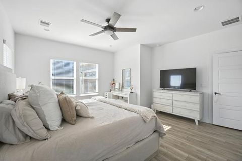 Tiny photo for 9115 Looksee LN, Austin, TX 78744 (MLS # 8402256)