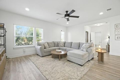 Tiny photo for 9115 Looksee LN, Austin, TX 78744 (MLS # 8402256)