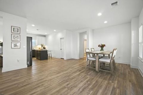 Tiny photo for 9115 Looksee LN, Austin, TX 78744 (MLS # 8402256)