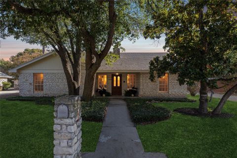 7005 Bent Oak CIR Austin TX 78749