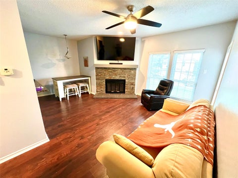 Photo of 3001 Cedar ST #212, Austin, TX 78705 (MLS # 5522725)