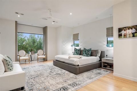 Tiny photo for 203 Buckeye TRL, West Lake Hills, TX 78746 (MLS # 6600989)