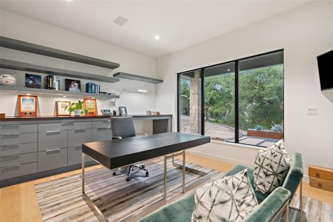 Tiny photo for 203 Buckeye TRL, West Lake Hills, TX 78746 (MLS # 6600989)