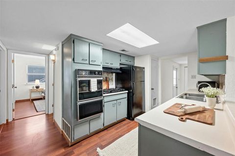 Tiny photo for 4610 S 1st ST, Austin, TX 78745 (MLS # 9173193)