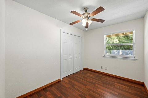 Tiny photo for 4610 S 1st ST, Austin, TX 78745 (MLS # 9173193)