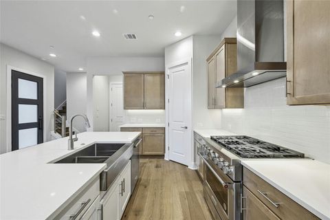 Tiny photo for 2707 Dulce LN #14, Austin, TX 78704 (MLS # 7856931)