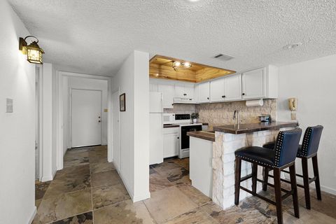 Tiny photo for 229 Comanche LN, Point Venture, TX 78645 (MLS # 5070082)