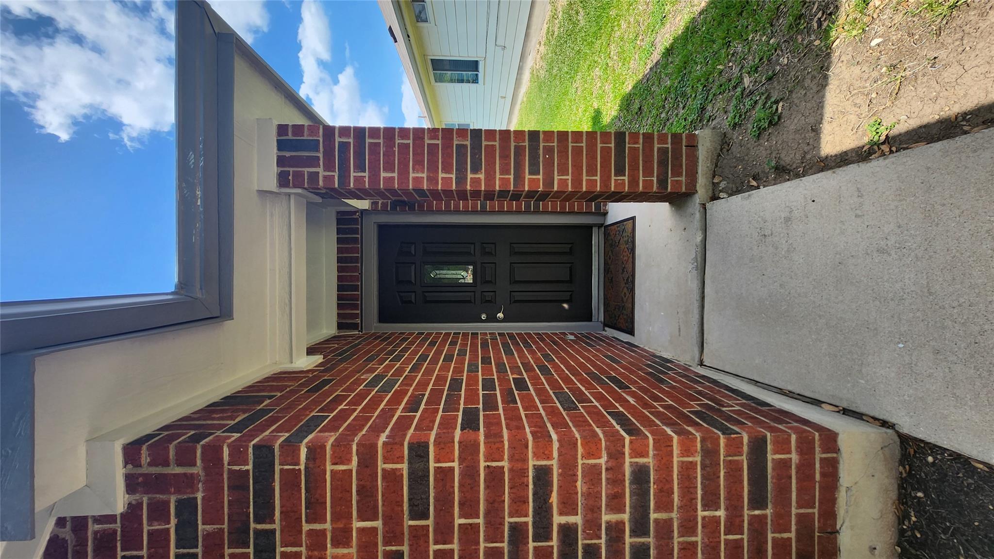 12805 Sky Harbor DR