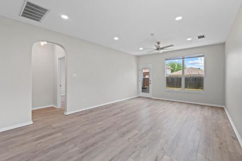 Tiny photo for 3207 Wickham LN, Austin, TX 78725 (MLS # 6605614)