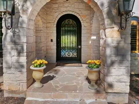 Tiny photo for 2900 Water Bank CV, Austin, TX 78746 (MLS # 5913781)