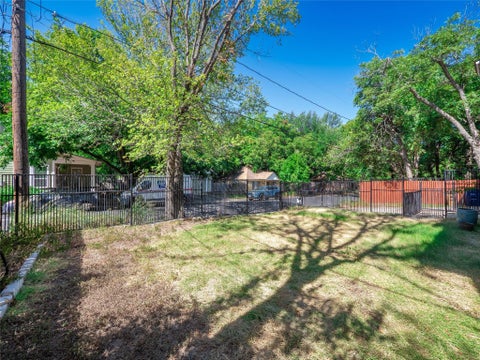 Tiny photo for 108 E 46th ST, Austin, TX 78751 (MLS # 8170758)