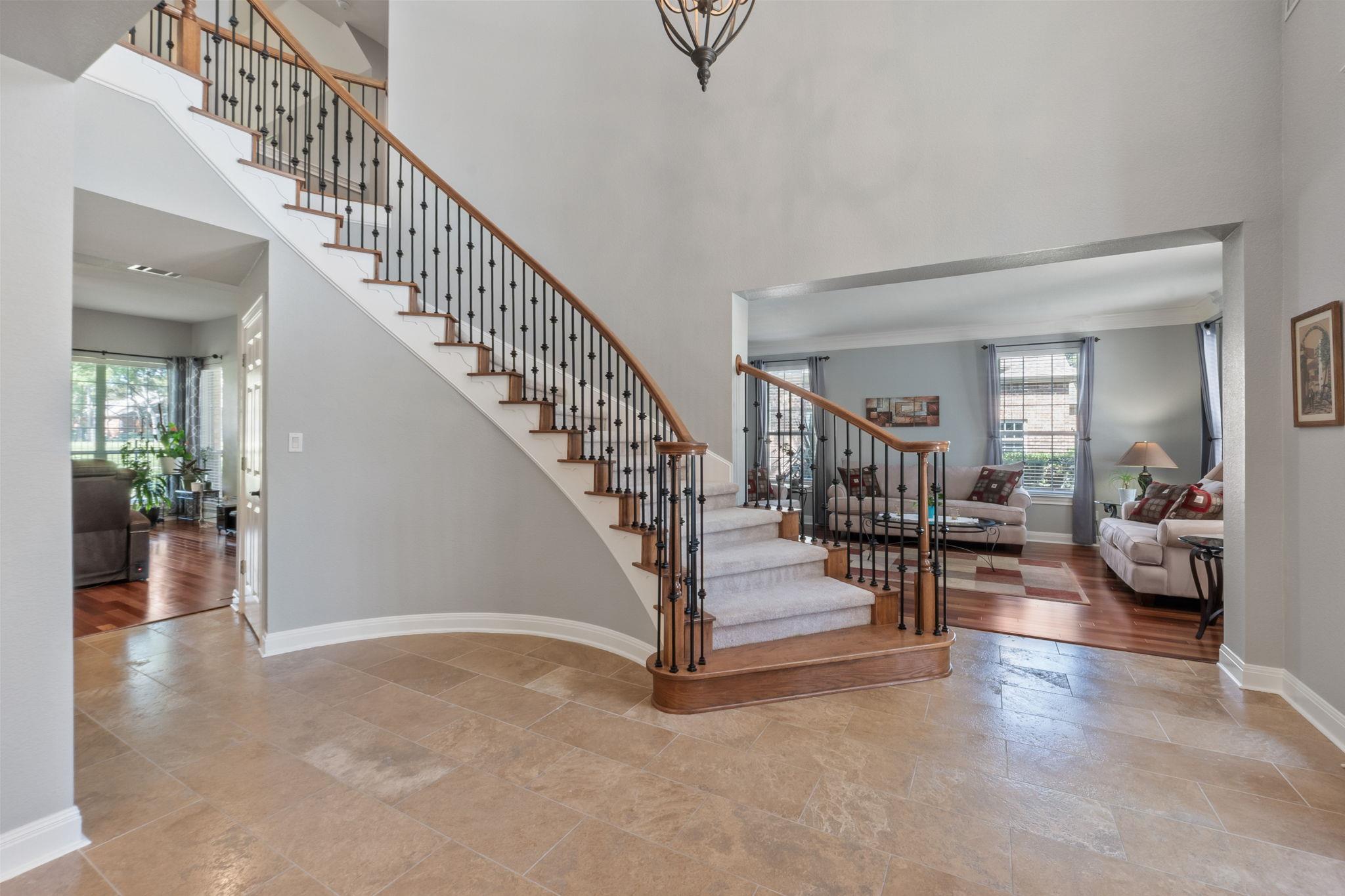 2147 Hilton Head DR