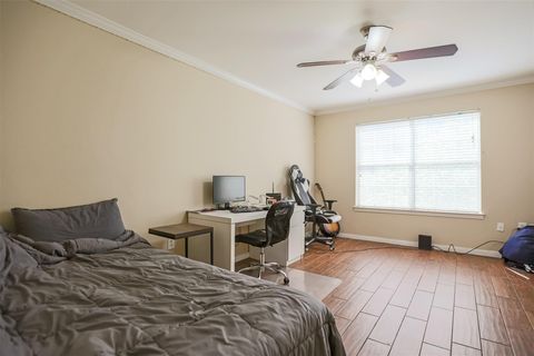 501 W 26th ST 312 Austin TX 78705