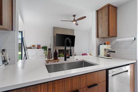 Tiny photo for 12811 Copper Cliff Ave #B, Austin, TX 78727 (MLS # 5446077)