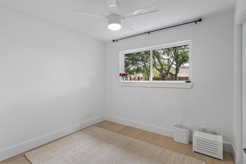 Tiny photo for 12811 Copper Cliff Ave #B, Austin, TX 78727 (MLS # 5446077)