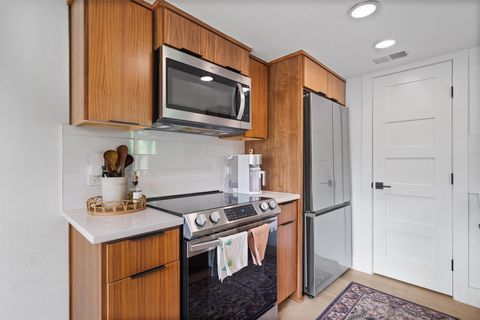 Tiny photo for 12811 Copper Cliff Ave #B, Austin, TX 78727 (MLS # 5446077)