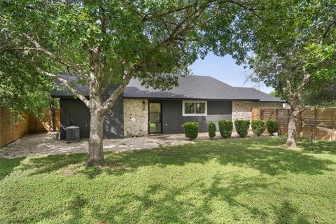 Tiny photo for 12811 Copper Cliff Ave #B, Austin, TX 78727 (MLS # 5446077)