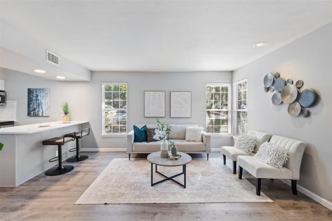 Tiny photo for 7685 Northcross DR #200, Austin, TX 78757 (MLS # 4609096)