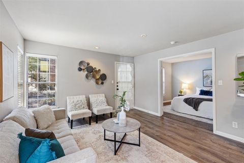 Tiny photo for 7685 Northcross DR #200, Austin, TX 78757 (MLS # 4609096)