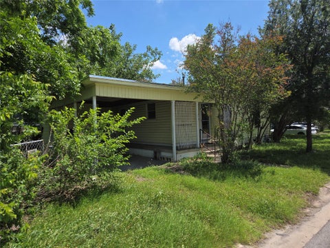Photo of 900 E 53rd ST, Austin, TX 78751 (MLS # 4352585)