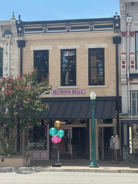 712 S Austin Ave Georgetown TX 78626