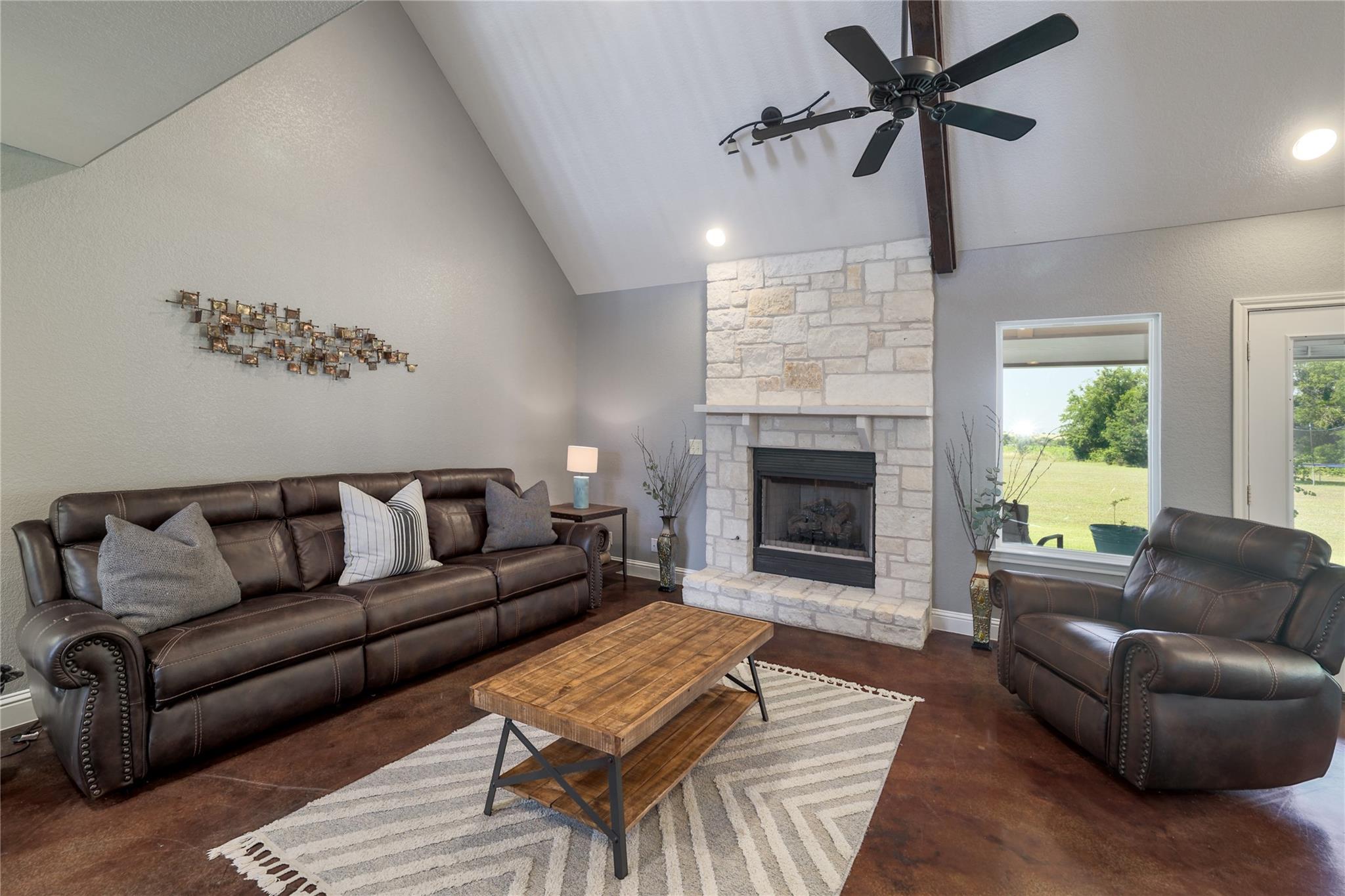 205 Highpoint WAY