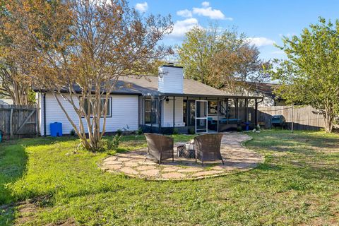 Tiny photo for 5502 Porsche LN, Austin, TX 78749 (MLS # 1949360)