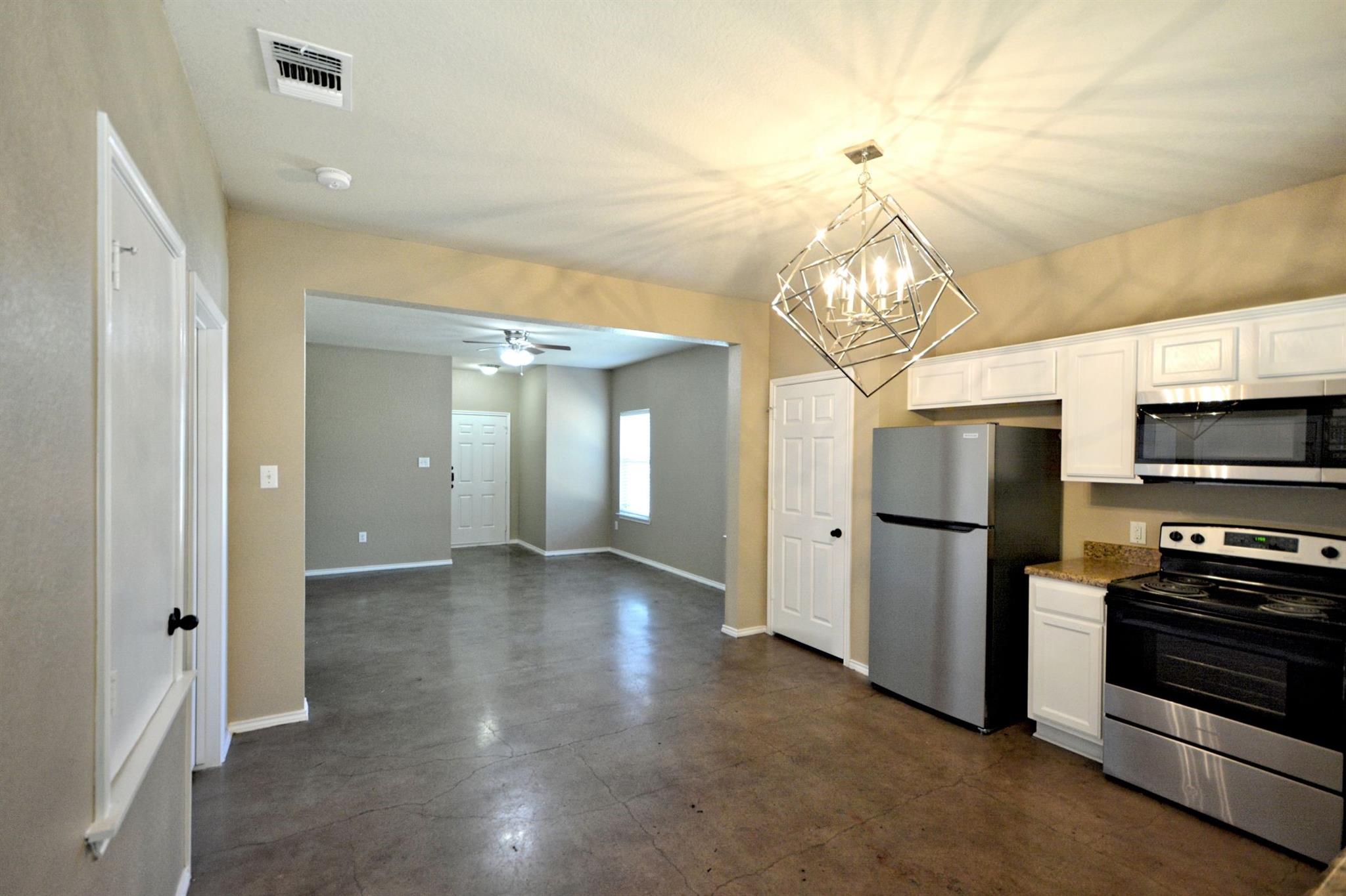 107 Rosedale Ave