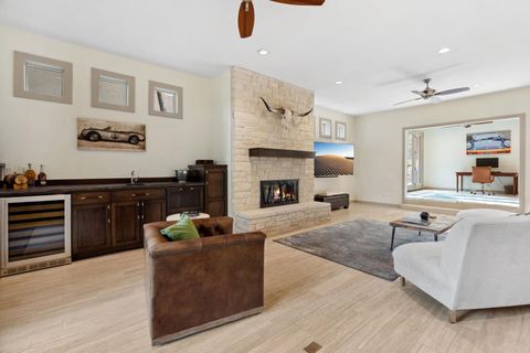 Tiny photo for 9 Swiftwater TRL, The Hills, TX 78738 (MLS # 6006374)