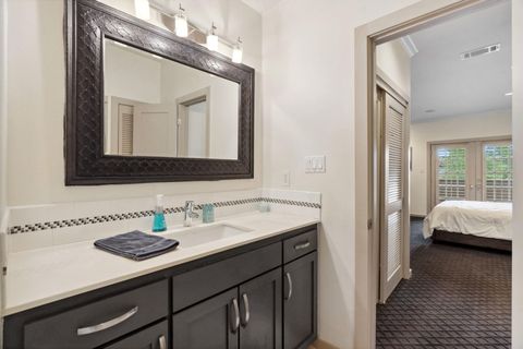 Tiny photo for 9 Swiftwater TRL, The Hills, TX 78738 (MLS # 6006374)