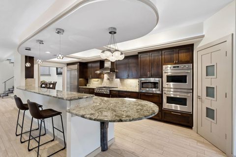 Tiny photo for 9 Swiftwater TRL, The Hills, TX 78738 (MLS # 6006374)