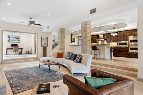 Tiny photo for 9 Swiftwater TRL, The Hills, TX 78738 (MLS # 6006374)