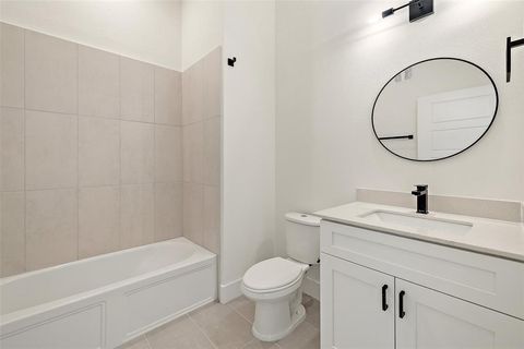 Tiny photo for 1811 Webberville RD #1210, Austin, TX 78721 (MLS # 1973979)