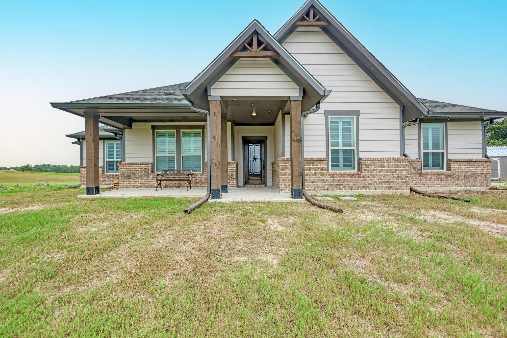 750 County Road 282