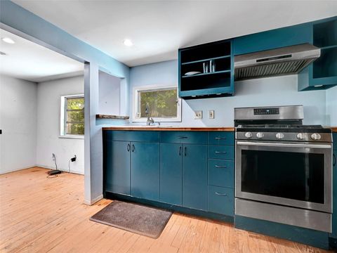 Tiny photo for 1181 Ridgeway DR, Austin, TX 78702 (MLS # 5080114)