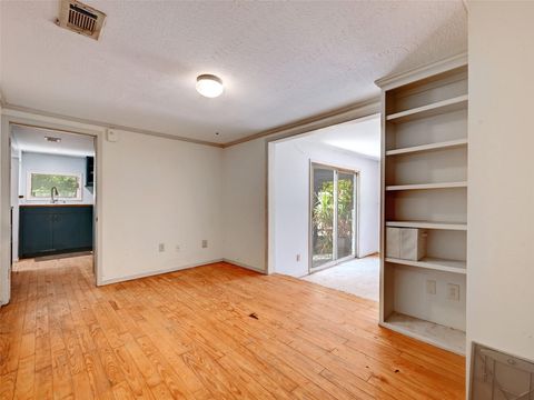 Tiny photo for 1181 Ridgeway DR, Austin, TX 78702 (MLS # 5080114)