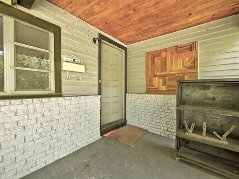 Tiny photo for 1181 Ridgeway DR, Austin, TX 78702 (MLS # 5080114)