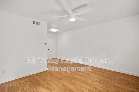 Photo of 502 W 35th ST #205, Austin, TX 78705 (MLS # 2219682)