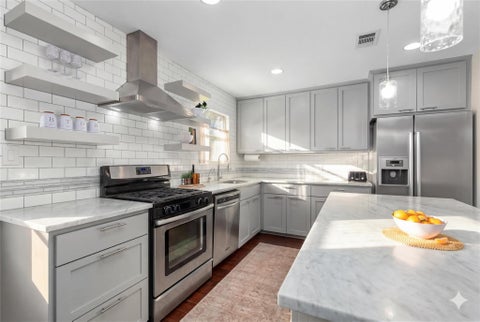 Tiny photo for 1110 W Oltorf ST, Austin, TX 78704 (MLS # 8382824)