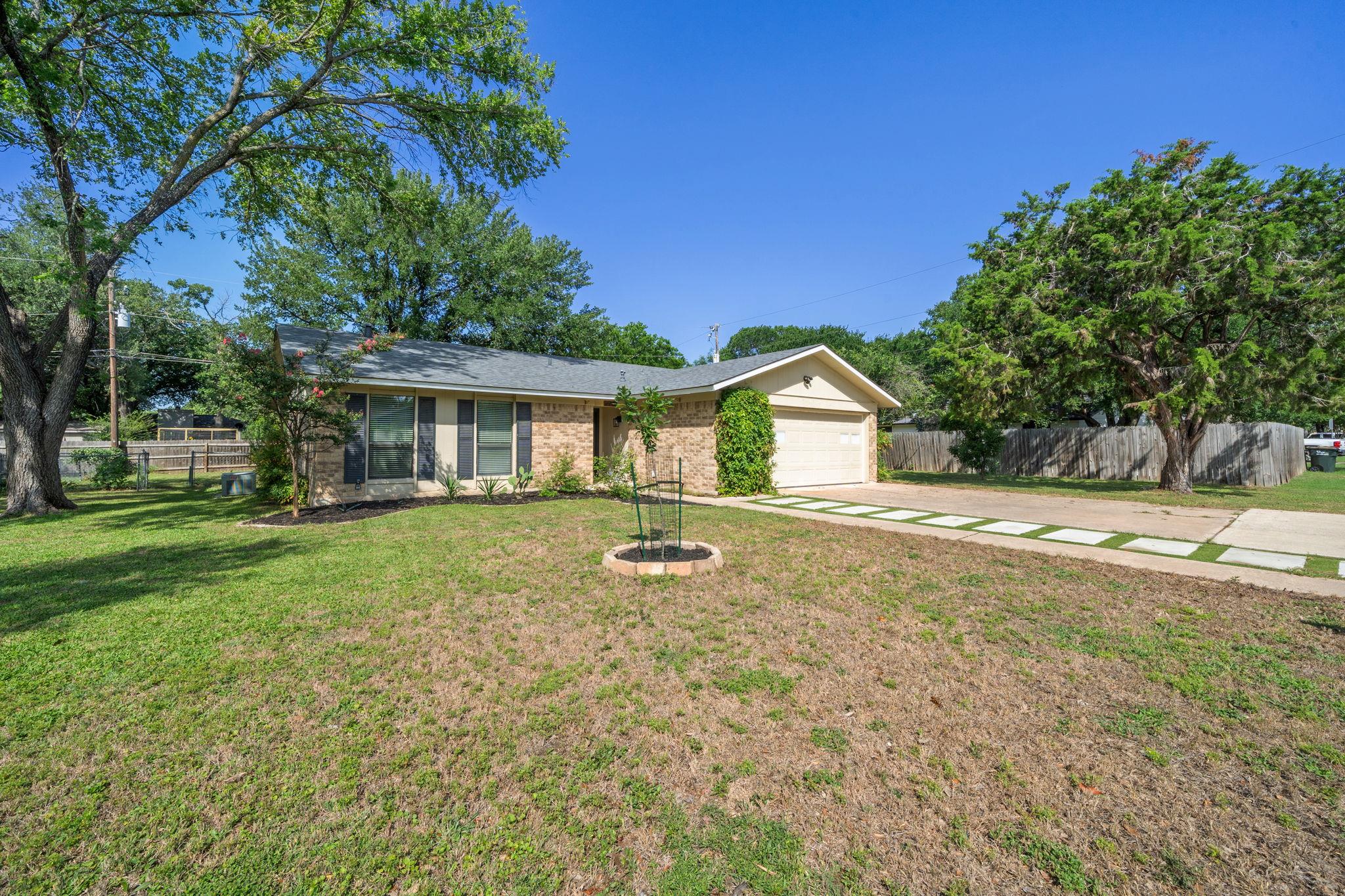 2702 Parker DR