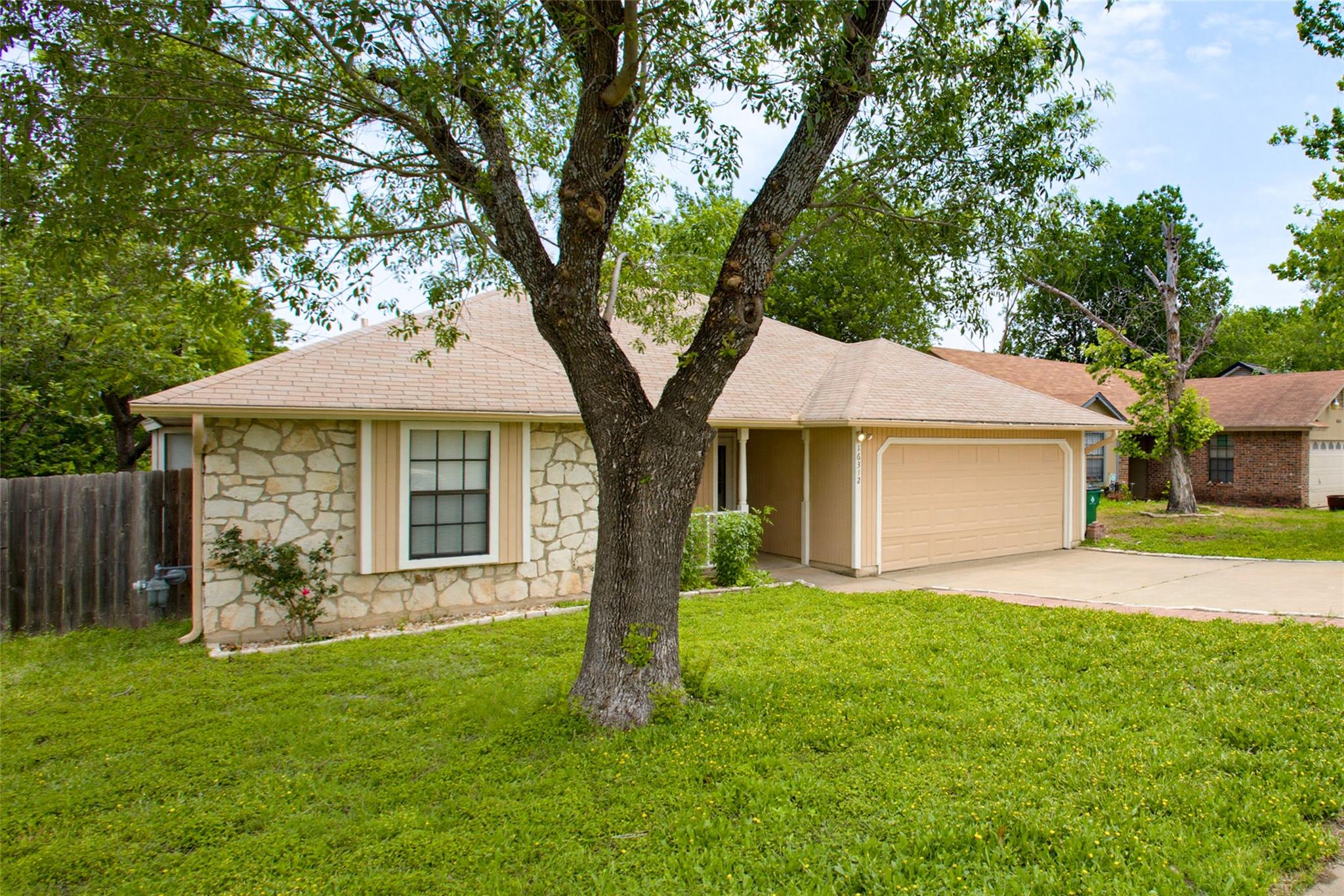 16312 Edgemere Dr. DR