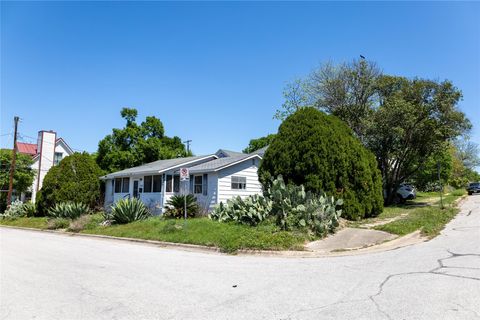 Tiny photo for 1401 Olander ST, Austin, TX 78702 (MLS # 1309182)