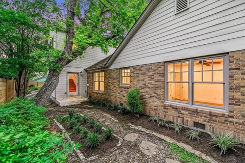 Tiny photo for 1704 Travis Heights BLVD, Austin, TX 78704 (MLS # 1571751)