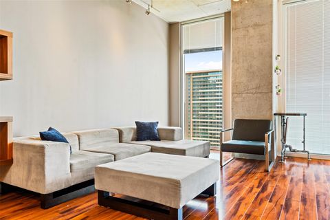Tiny photo for 360 Nueces ST #2006, Austin, TX 78701 (MLS # 7897279)