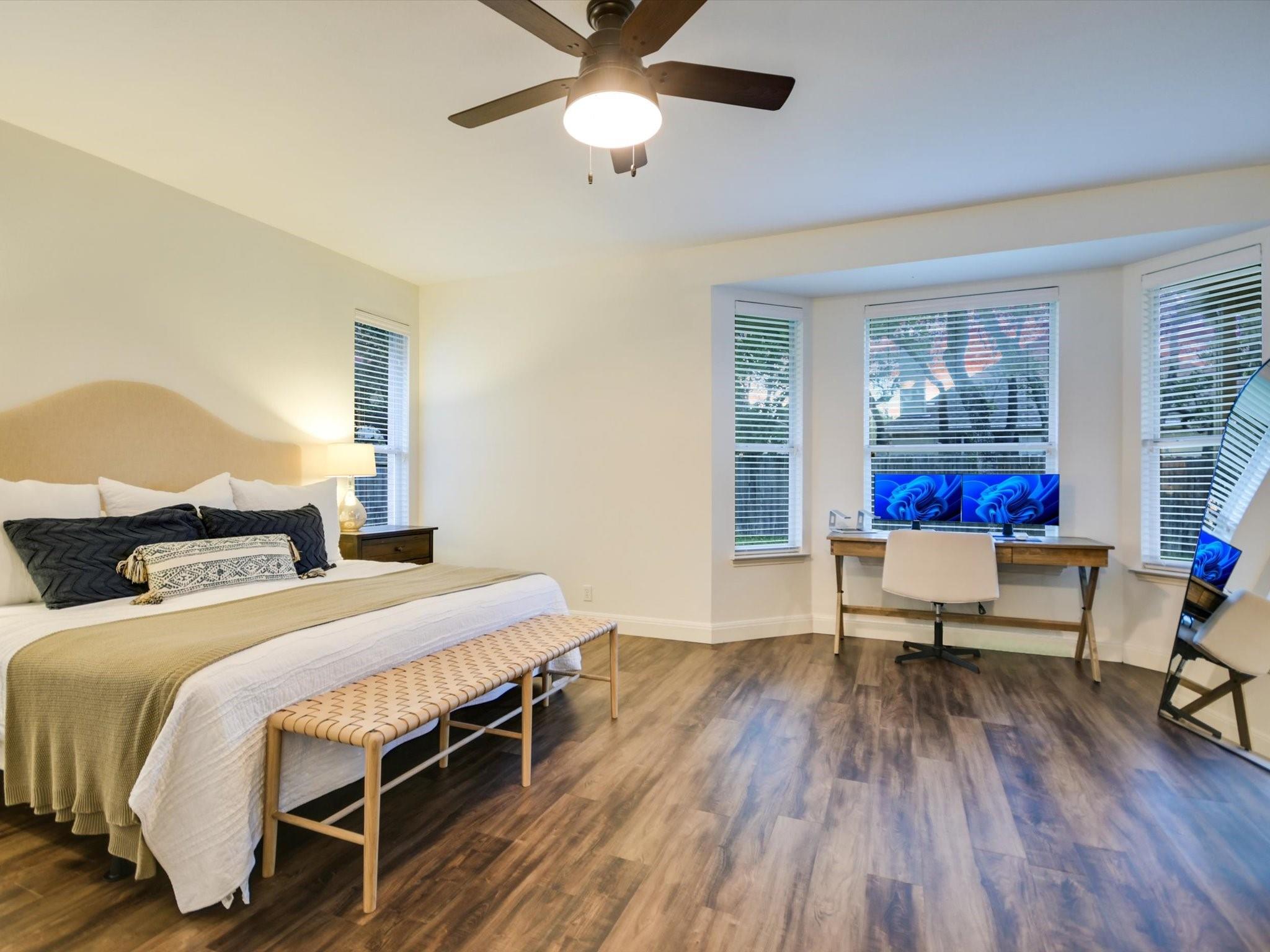 Austin, Texas 78735, United States, 4 Bedrooms Bedrooms, ,2 BathroomsBathrooms,Residential,Pending,40961