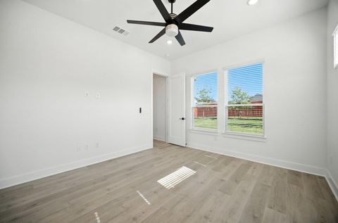 Tiny photo for 1703 Kit CIR, Austin, TX 78758 (MLS # 7363835)