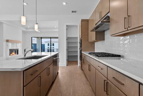 Tiny photo for 8520 Red Bottle Brush RD, Lago Vista, TX 78645 (MLS # 9703753)