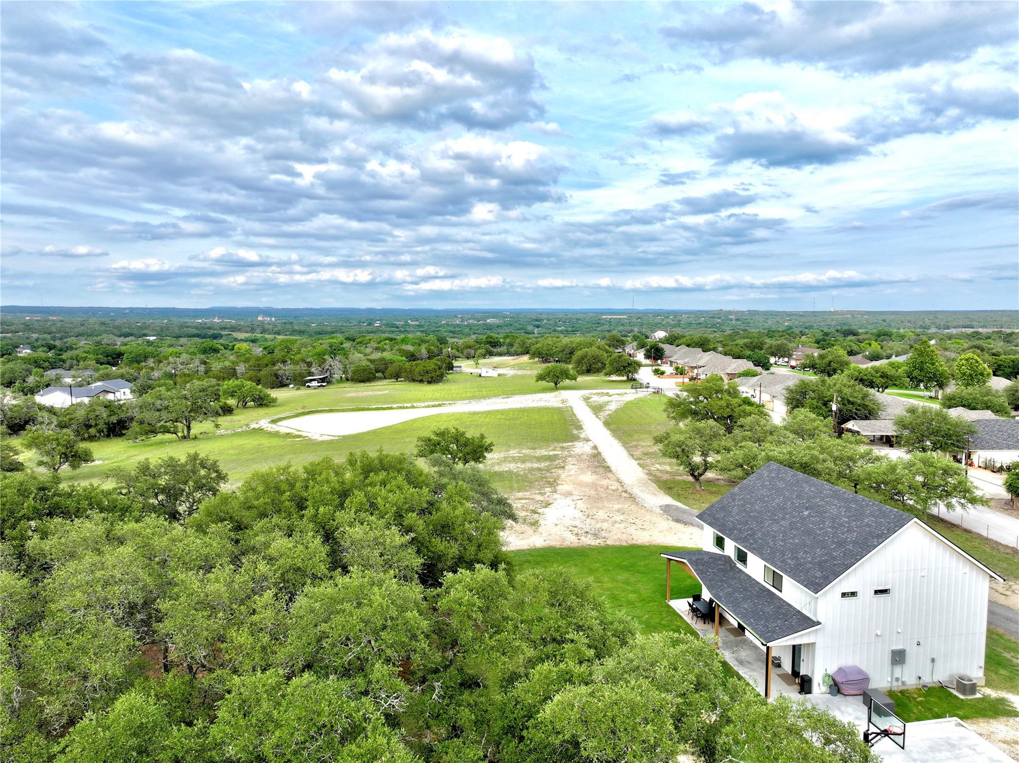 1800 Diamond Ridge DR